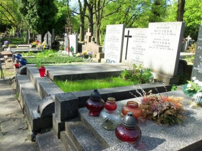 Zdjęcie grobu Tadeusz Piotrowski (1)