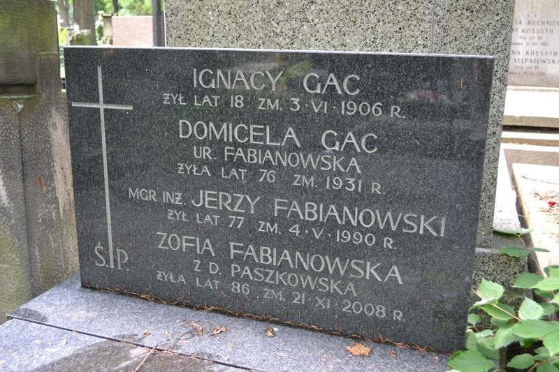 Zdjęcie grobu Domicela Gac (2)