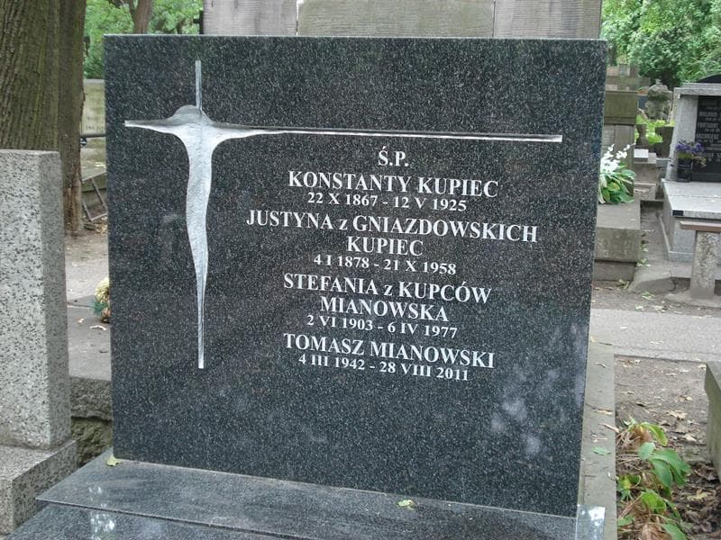 Zdjęcie grobu Justyna Kupiec (2)