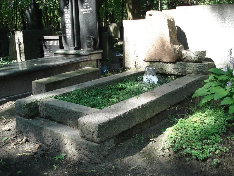 Zdjęcie grobu Janusz Piechowski (1)
