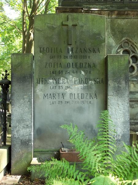Zdjęcie grobu Marta Olędzka (2)