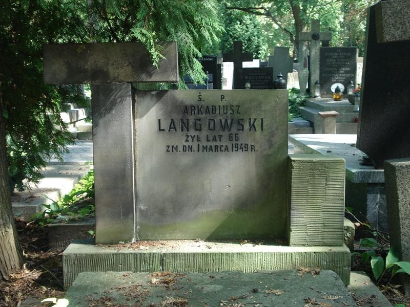 Zdjęcie grobu Arkadiusz Langowski (2)