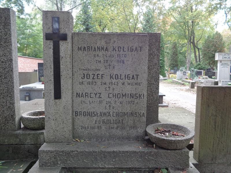 Zdjęcie grobu Bronisława Chomińska (2)