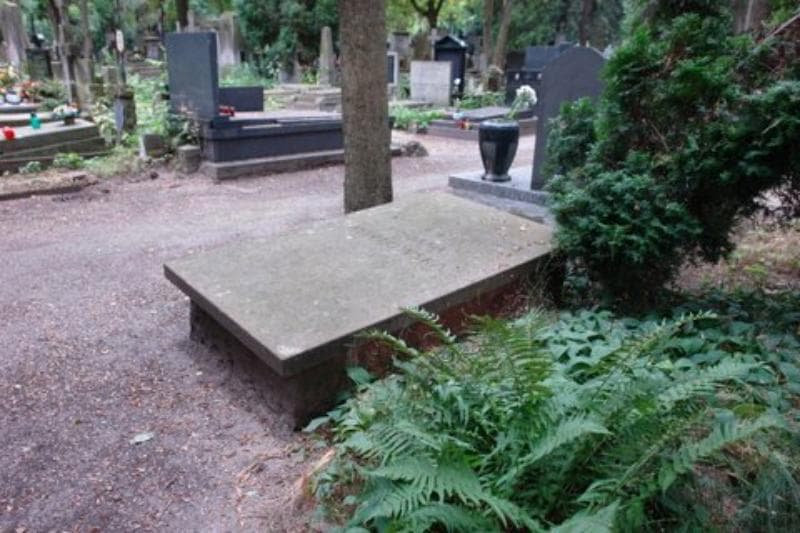 Zdjęcie grobu Romana Kozłowska (1)