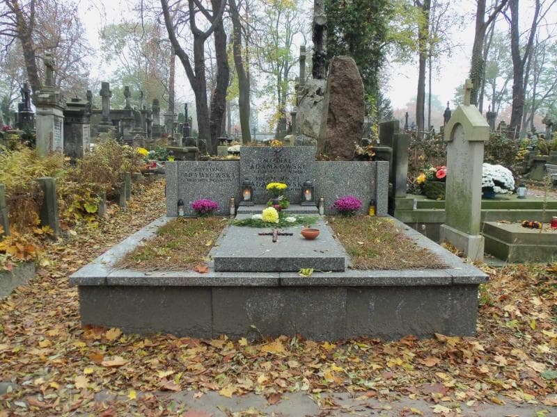 Zdjęcie grobu: Michał Adamkowski