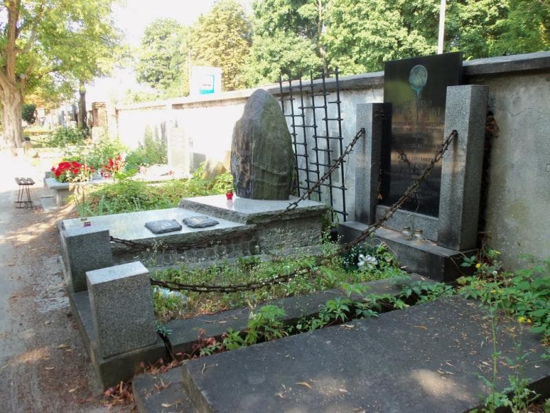 Zdjęcie grobu Emilia Maria Pisarska (1)