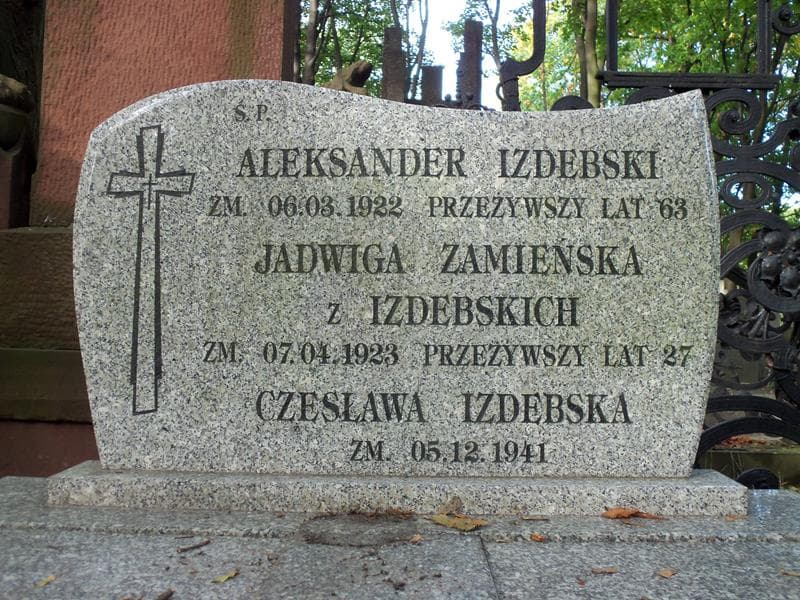 Zdjęcie grobu Czesława Izdebska (2)