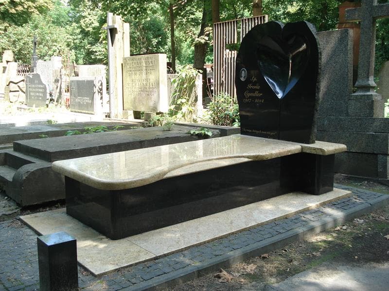 Zdjęcie grobu Julia Dębowska (1)