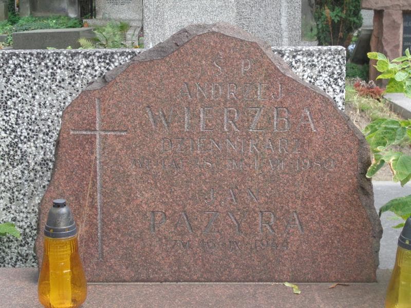 Zdjęcie grobu Jan Pazyra (2)