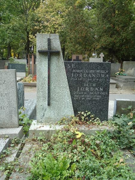 Zdjęcie grobu Lech Jordan (2)
