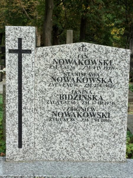 Zdjęcie grobu Jan Nowakowski (2)