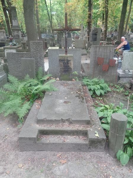 Zdjęcie grobu Bronisław Car (1)