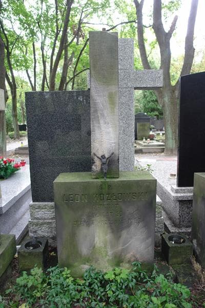 Zdjęcie grobu Leon Kozłowski (2)
