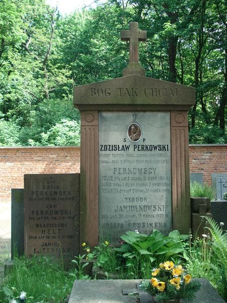 Zdjęcie grobu Zdzisław Perkowski (1)