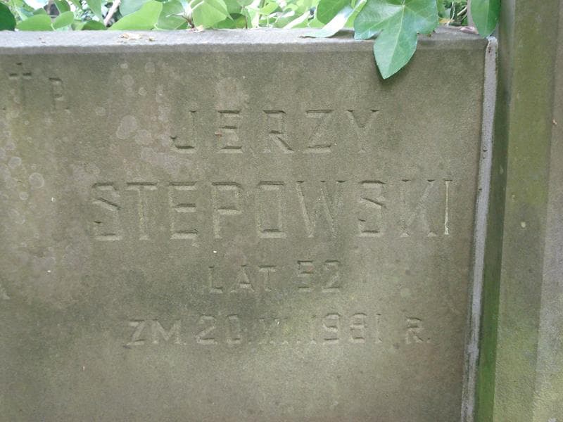 Zdjęcie grobu Eugenia Tyburska (2)