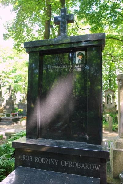 Zdjęcie grobu Alfreda Chrobak (2)