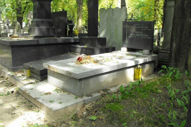 Zdjęcie grobu Tadeusz Kułakowski (1)