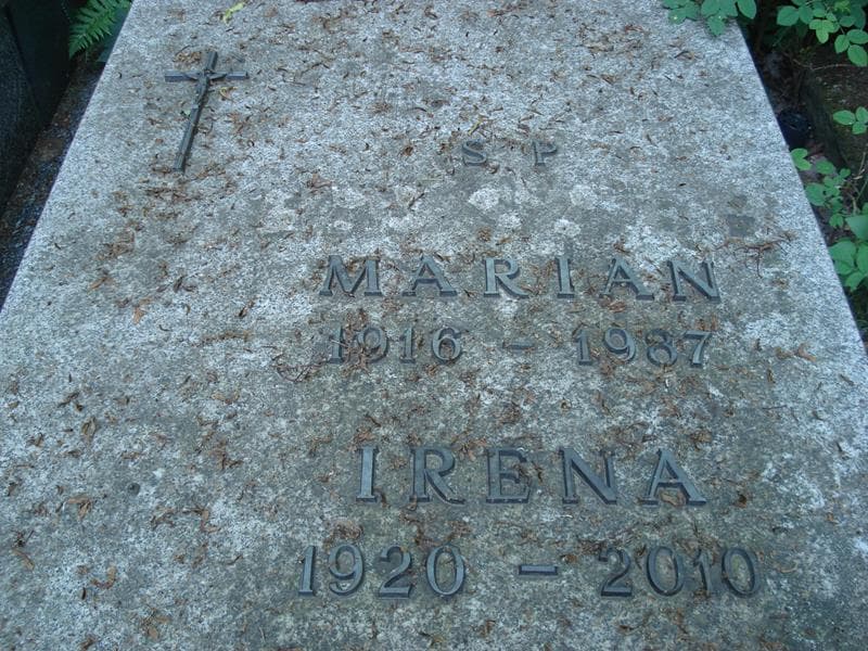 Zdjęcie grobu Irena ... (1)