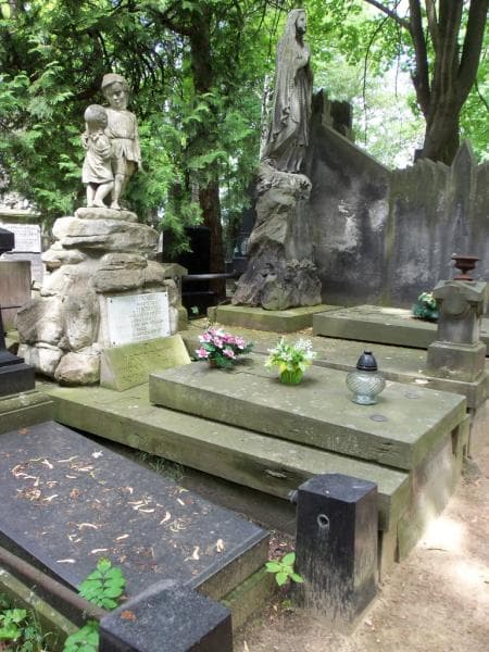 Zdjęcie grobu Antonina Tyrchowska (1)