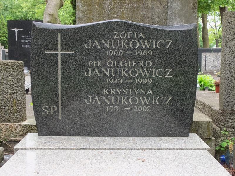 Zdjęcie grobu Krystyna Janukowicz (2)