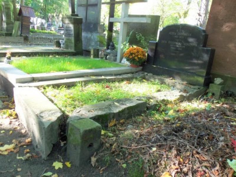 Zdjęcie grobu Józefa Zdziennicka (1)