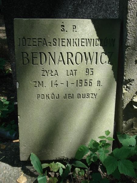 Zdjęcie grobu Józefa Bednarowicz (2)