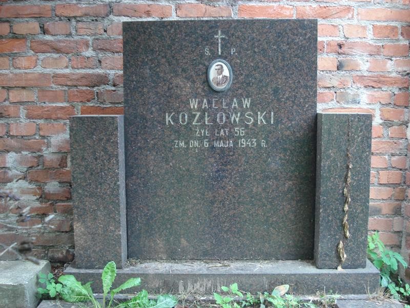 Zdjęcie grobu Wacław Kozłowski (2)