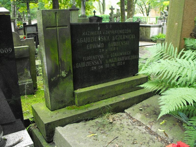 Zdjęcie grobu Kazimiera Czernicka (1)