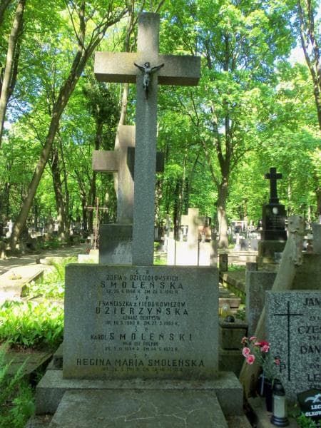 Zdjęcie grobu Franciszka Dzierżyńska (2)