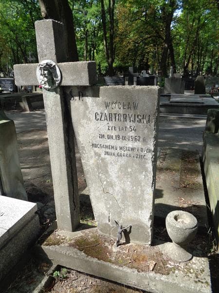 Zdjęcie grobu Wacław Czartoryjski (2)