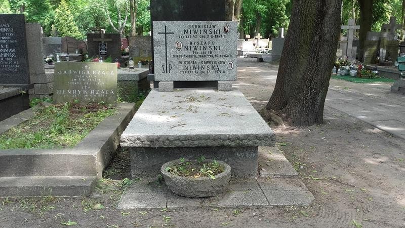Zdjęcie grobu Ryszard Niwiński (1)