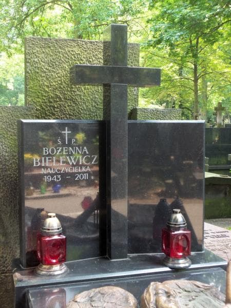 Zdjęcie grobu Bożenna Bielewicz (2)