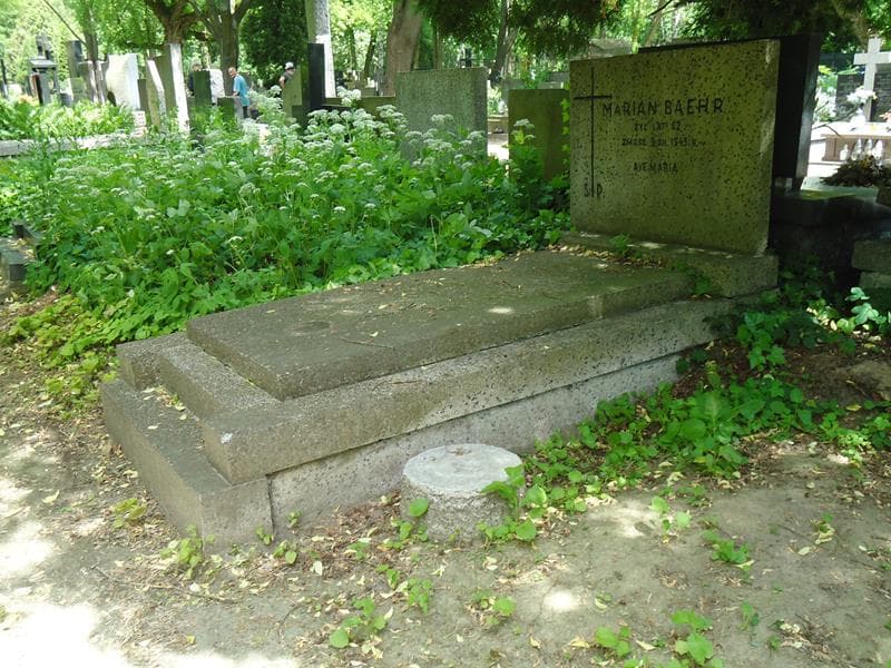 Zdjęcie grobu Marian Baehr (1)