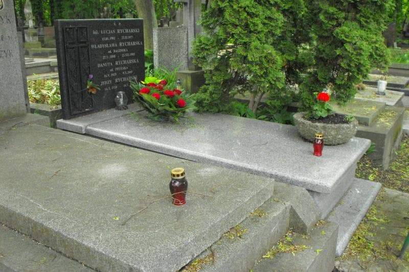 Zdjęcie grobu Lucjan Rycharski (2)