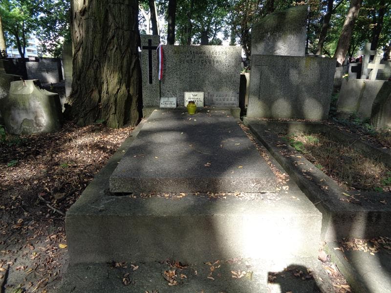 Zdjęcie grobu Jerzy Głuski (1)