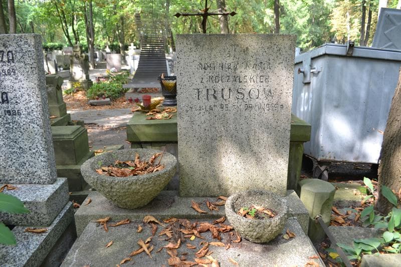 Zdjęcie grobu Dominika Maria Trusow (2)