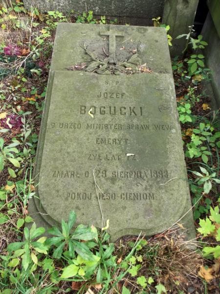 Zdjęcie grobu Józef Bogucki (1)