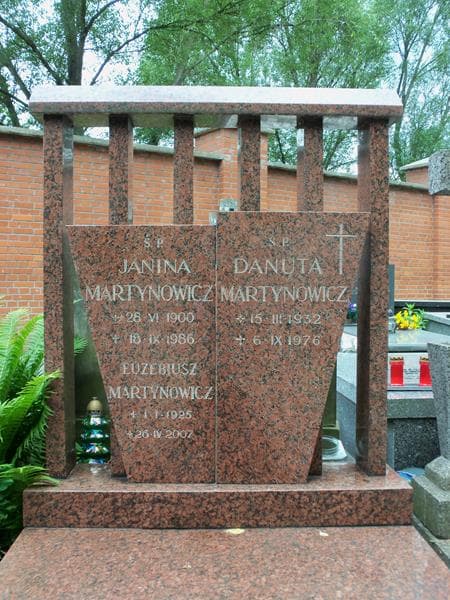 Zdjęcie grobu Danuta Martynowicz (2)