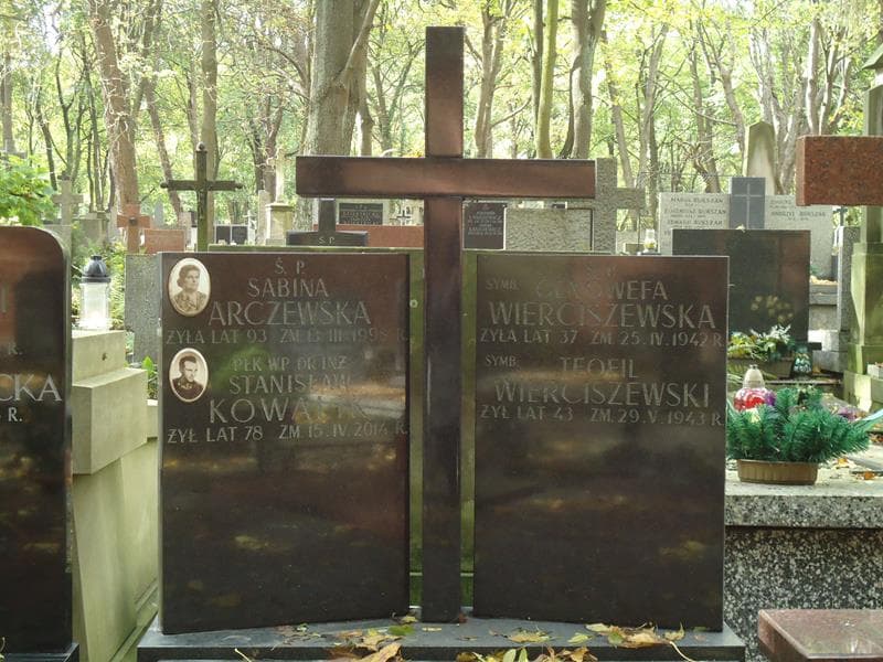 Zdjęcie grobu Sabina Arczewska (2)