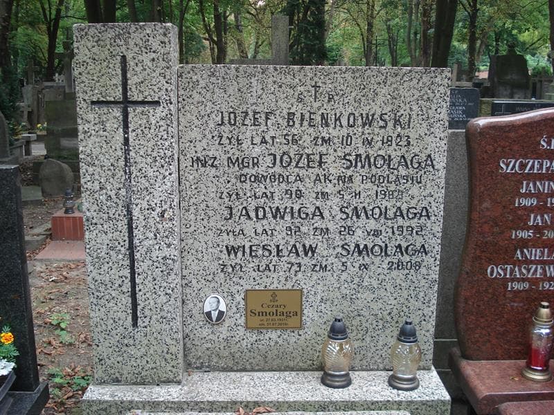 Zdjęcie grobu Józef Bieńkowski (2)