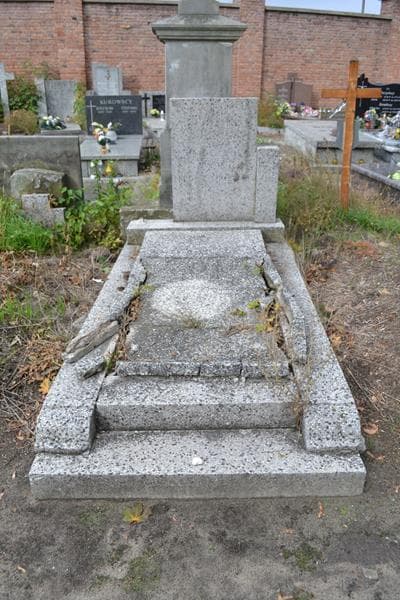 Zdjęcie grobu Krystyna Milewska (1)