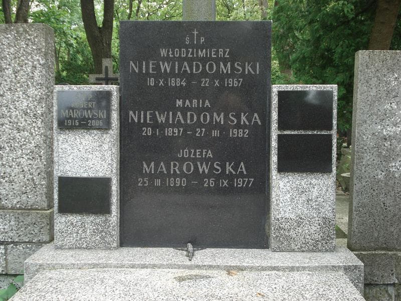 Zdjęcie grobu Robert Marowski (2)