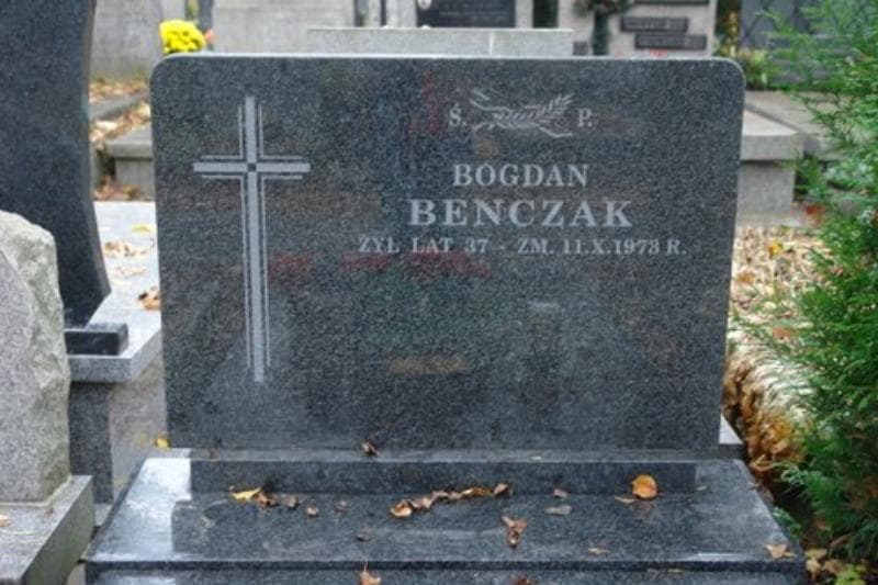 Zdjęcie grobu Bogdan Benczak (2)