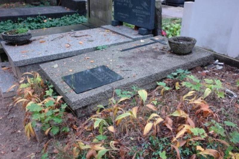 Zdjęcie grobu Maria Bielska (2)