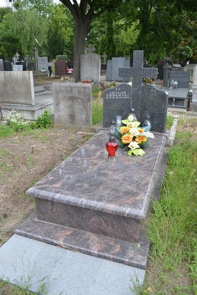 Zdjęcie grobu Zbigniew Urbański (1)