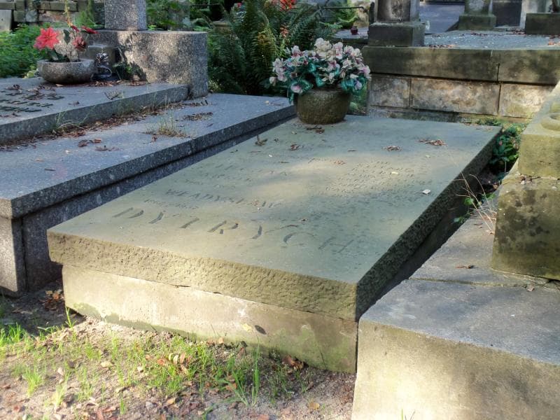 Zdjęcie grobu Stefuś Kucharski (2)