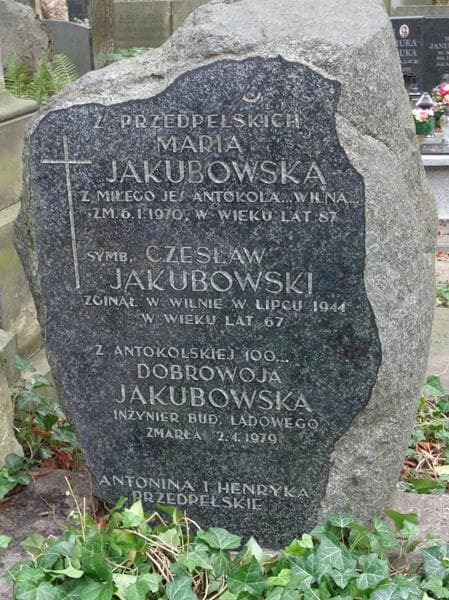 Zdjęcie grobu Dobrowoja Jakubowska (2)