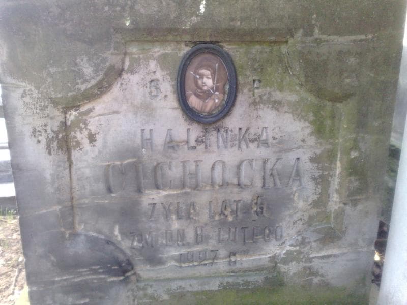 Zdjęcie grobu Halinka Cichocka (2)
