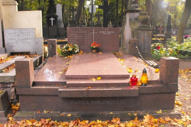 Zdjęcie grobu: Konrad Pawłowski