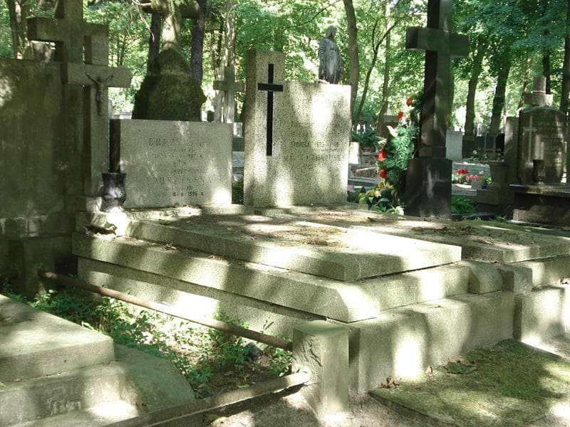 Zdjęcie grobu Helena Burzyńska (1)